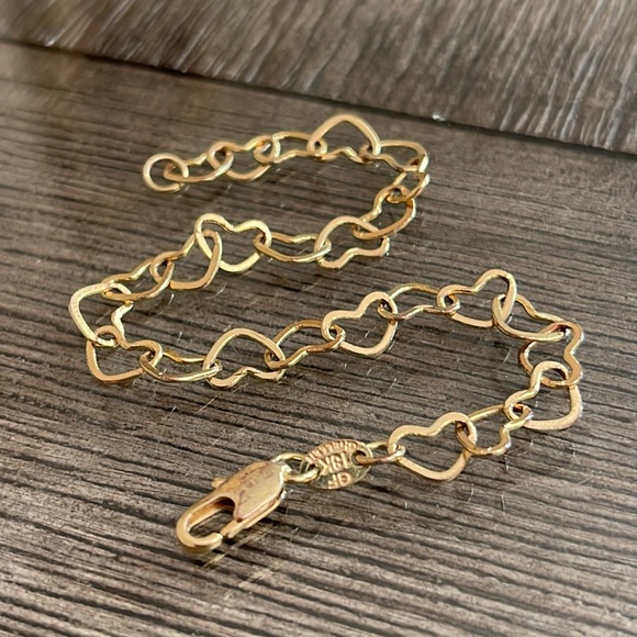 Vintage GHELLER Gold Filled 18 kt Gold Heart Link Bracelet 7 3/4” - Picture 2 of 14